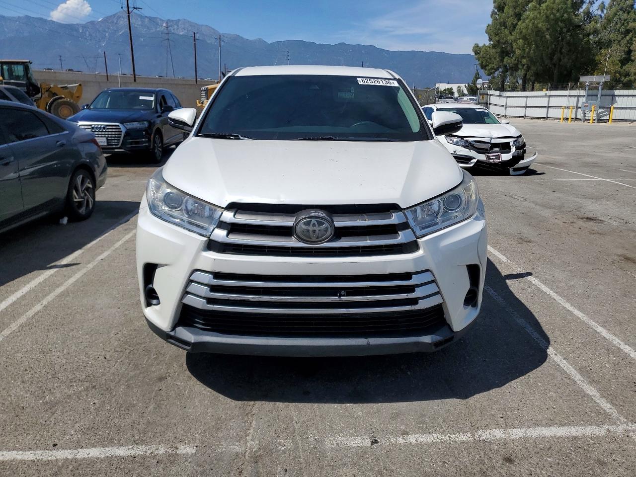 2017 TOYOTA HIGHLANDER