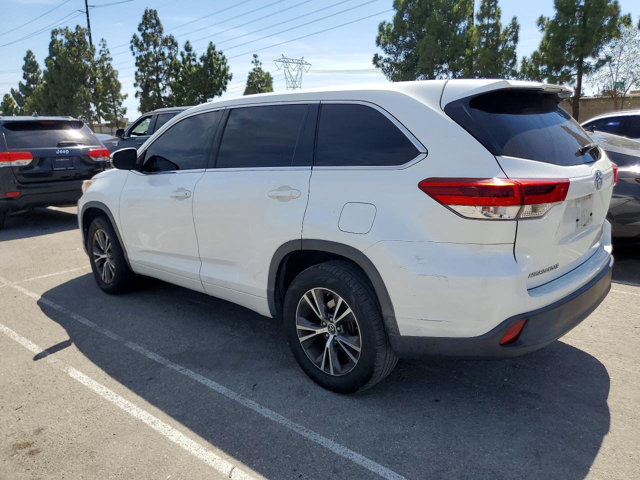2017 TOYOTA HIGHLANDER