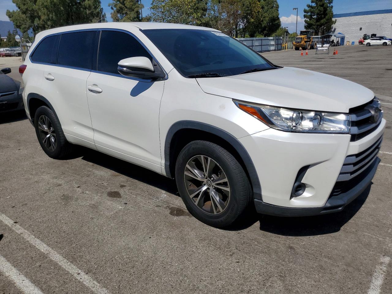 2017 TOYOTA HIGHLANDER