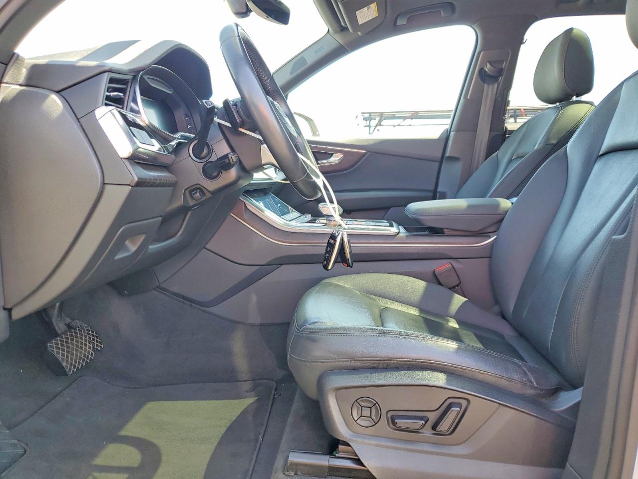2020 AUDI Q7