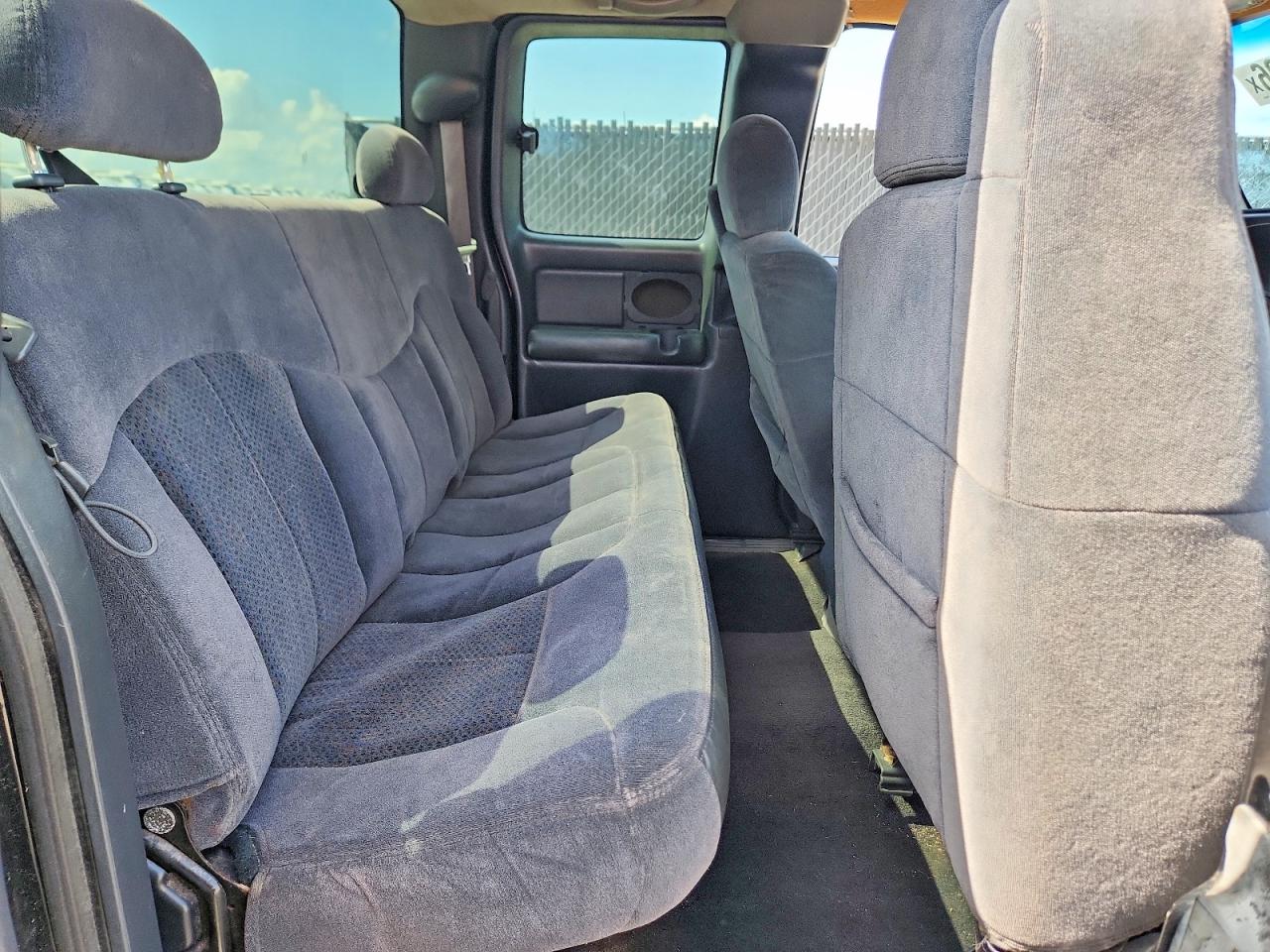 2002 CHEVROLET SILVERADO