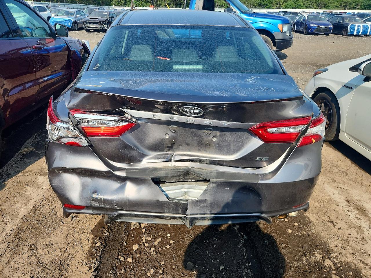 2018 TOYOTA CAMRY