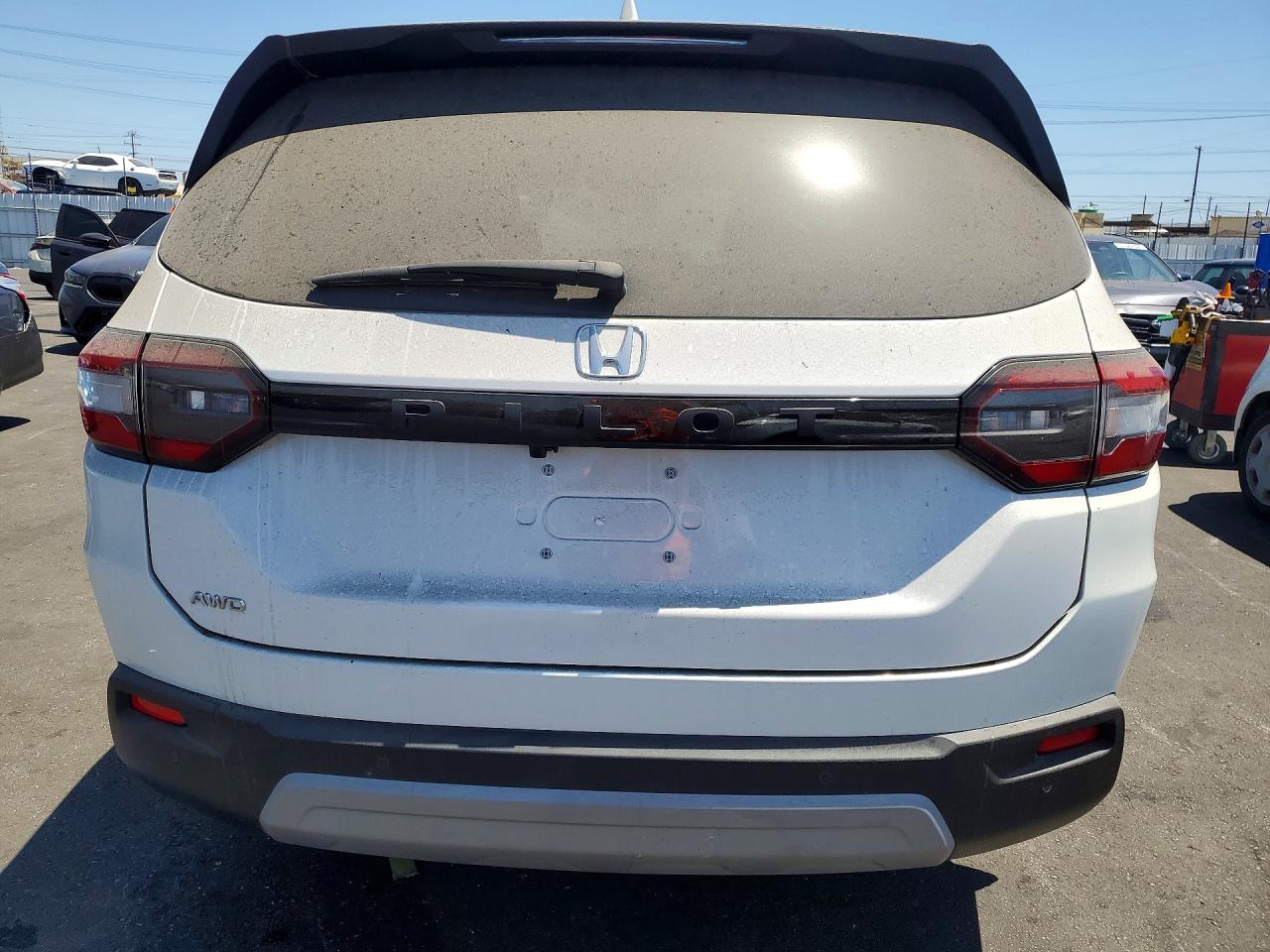 2025 HONDA PILOT