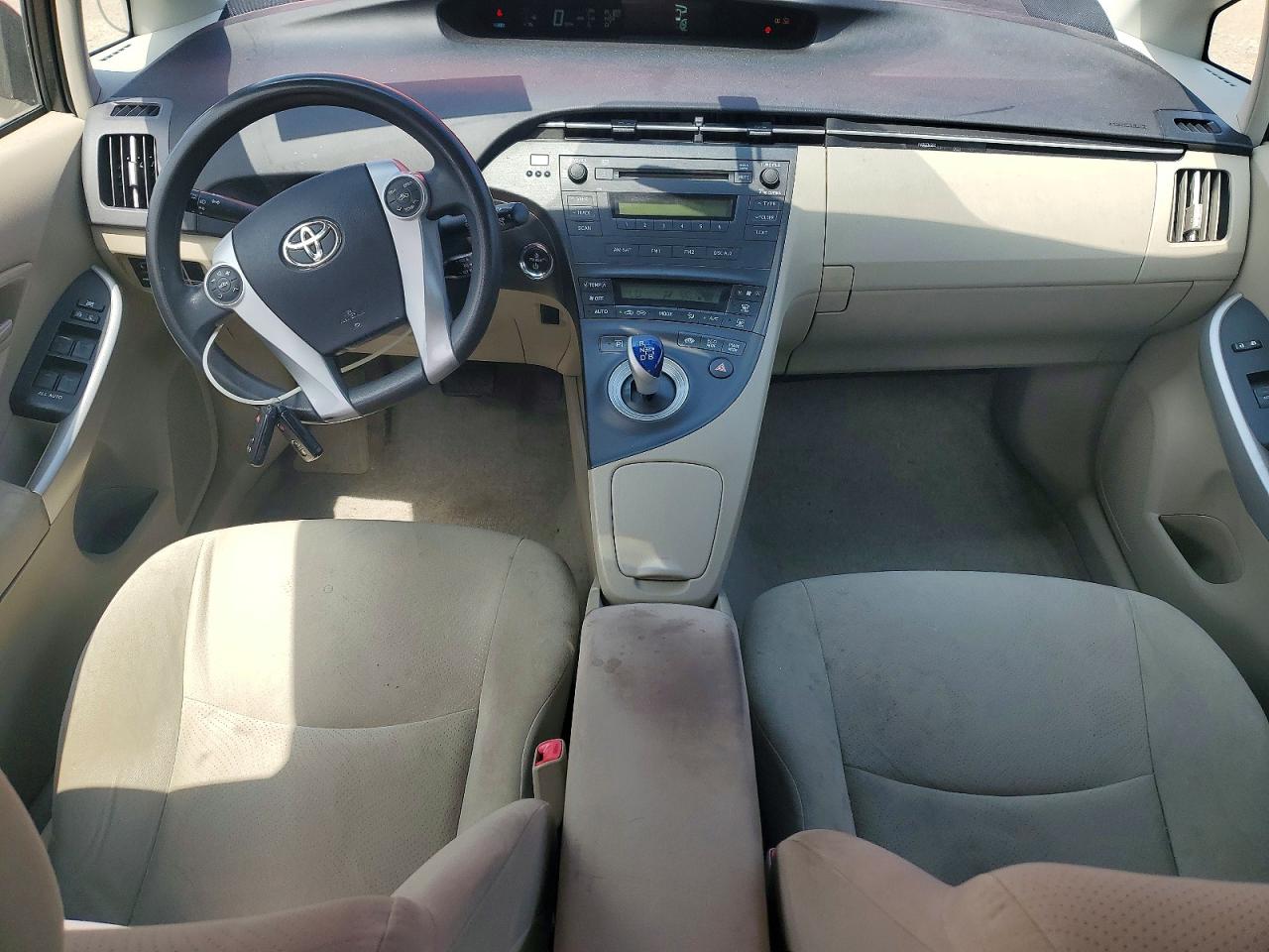 2011 TOYOTA PRIUS