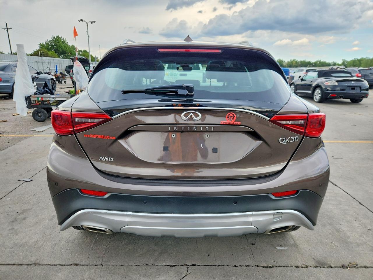 2019 INFINITI QX30