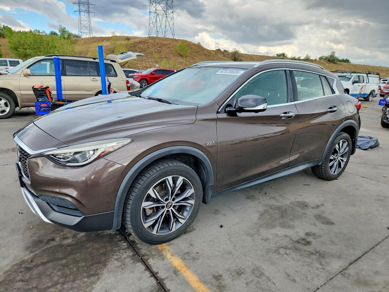 2019 INFINITI QX30