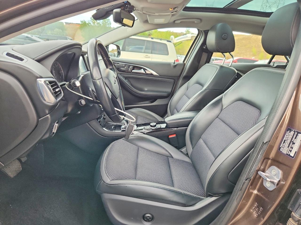 2019 INFINITI QX30