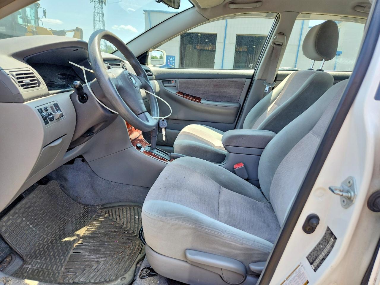 2006 TOYOTA COROLLA