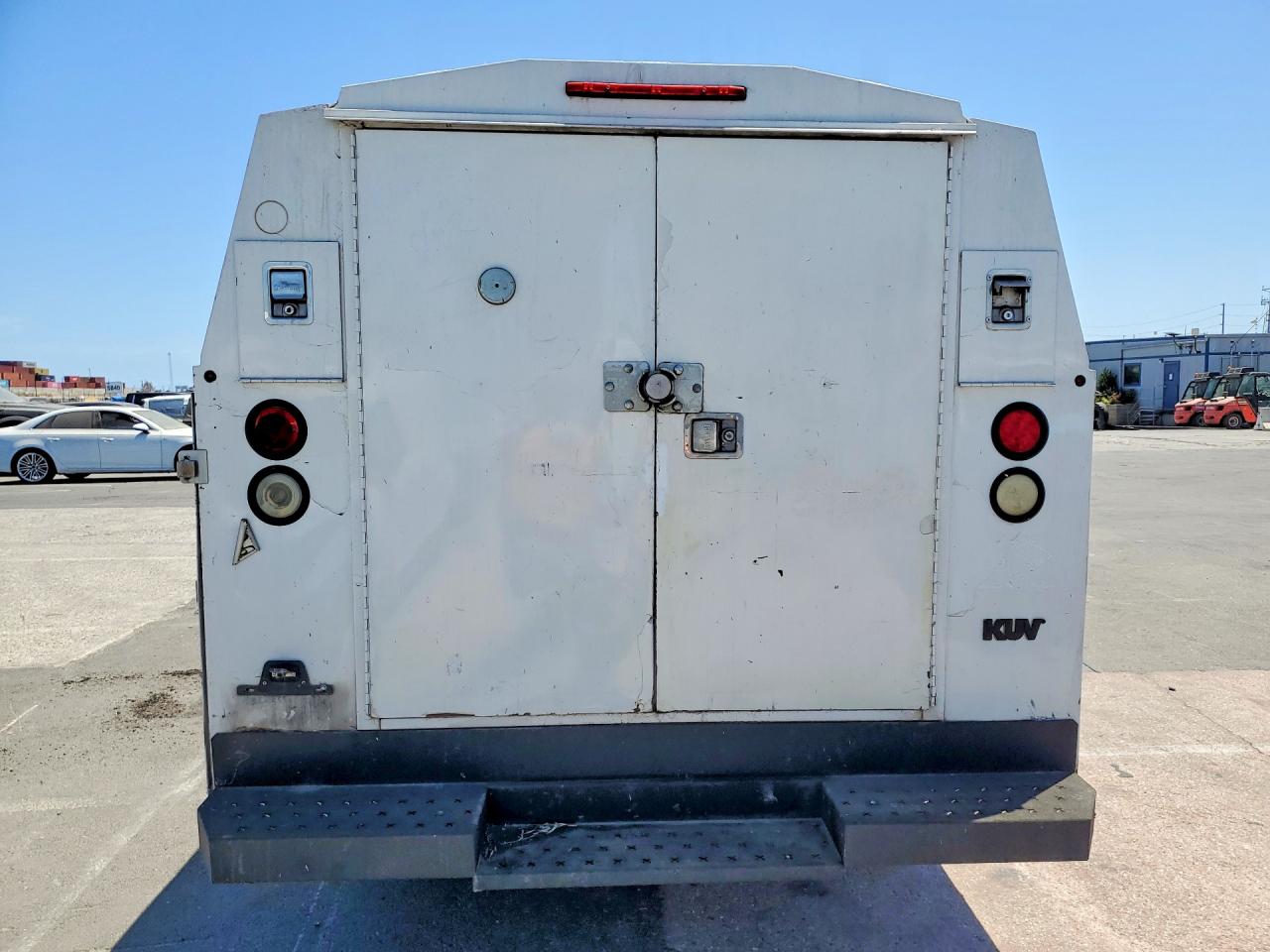 2013 FORD ECONOLINE