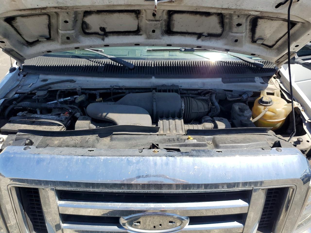 2010 FORD ECONOLINE