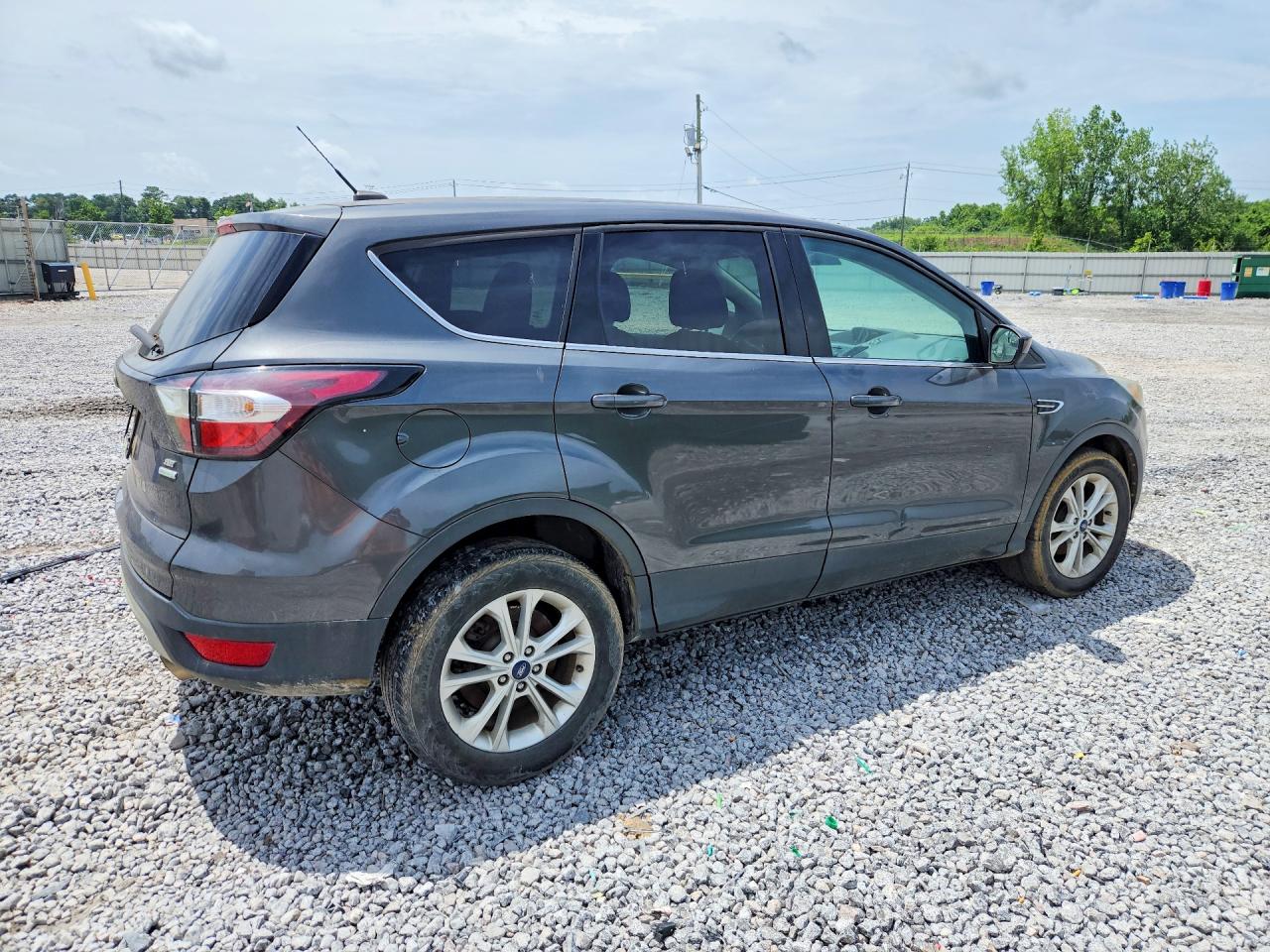 2017 FORD ESCAPE