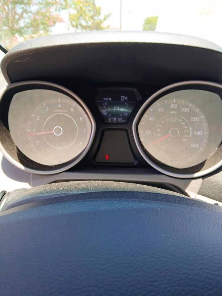 2015 HYUNDAI ELANTRA