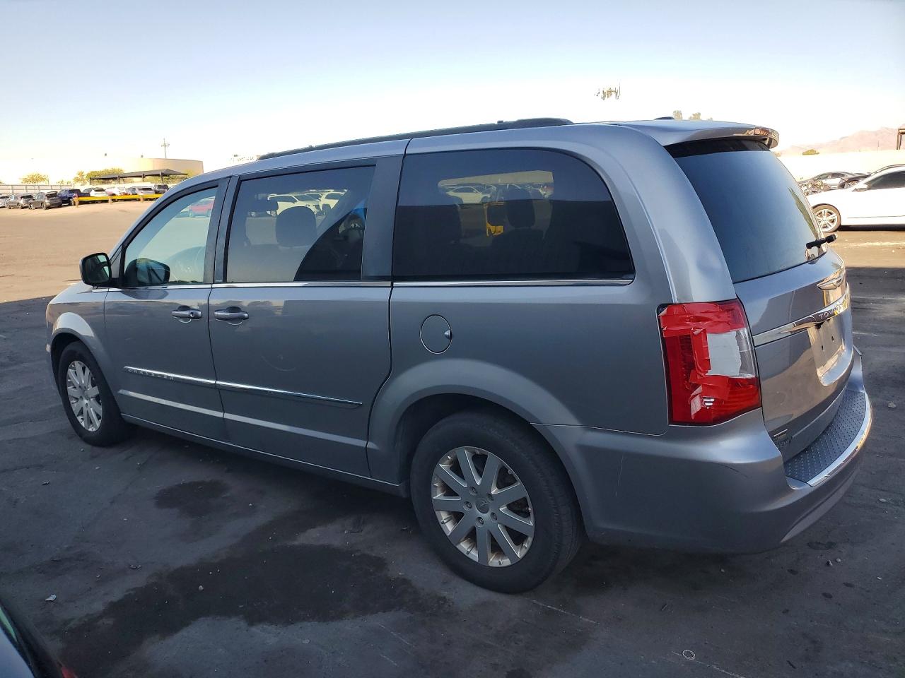 2013 CHRYSLER MINIVAN
