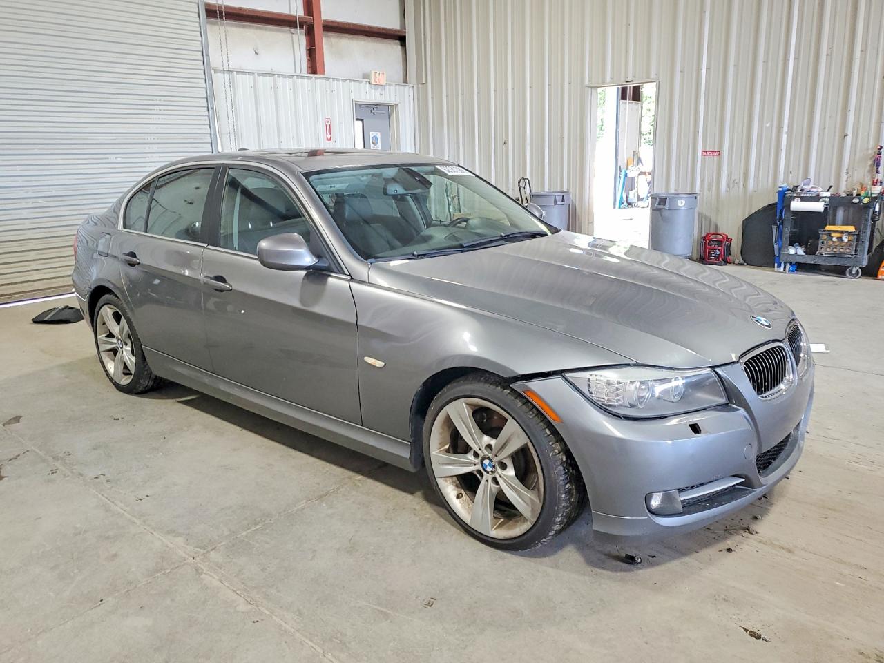 2011 BMW 3 SERIES
