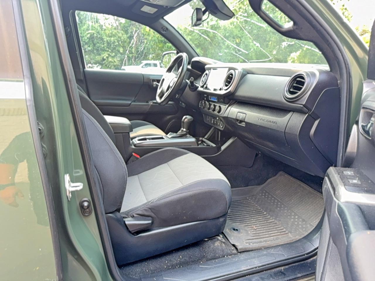 2022 TOYOTA TACOMA