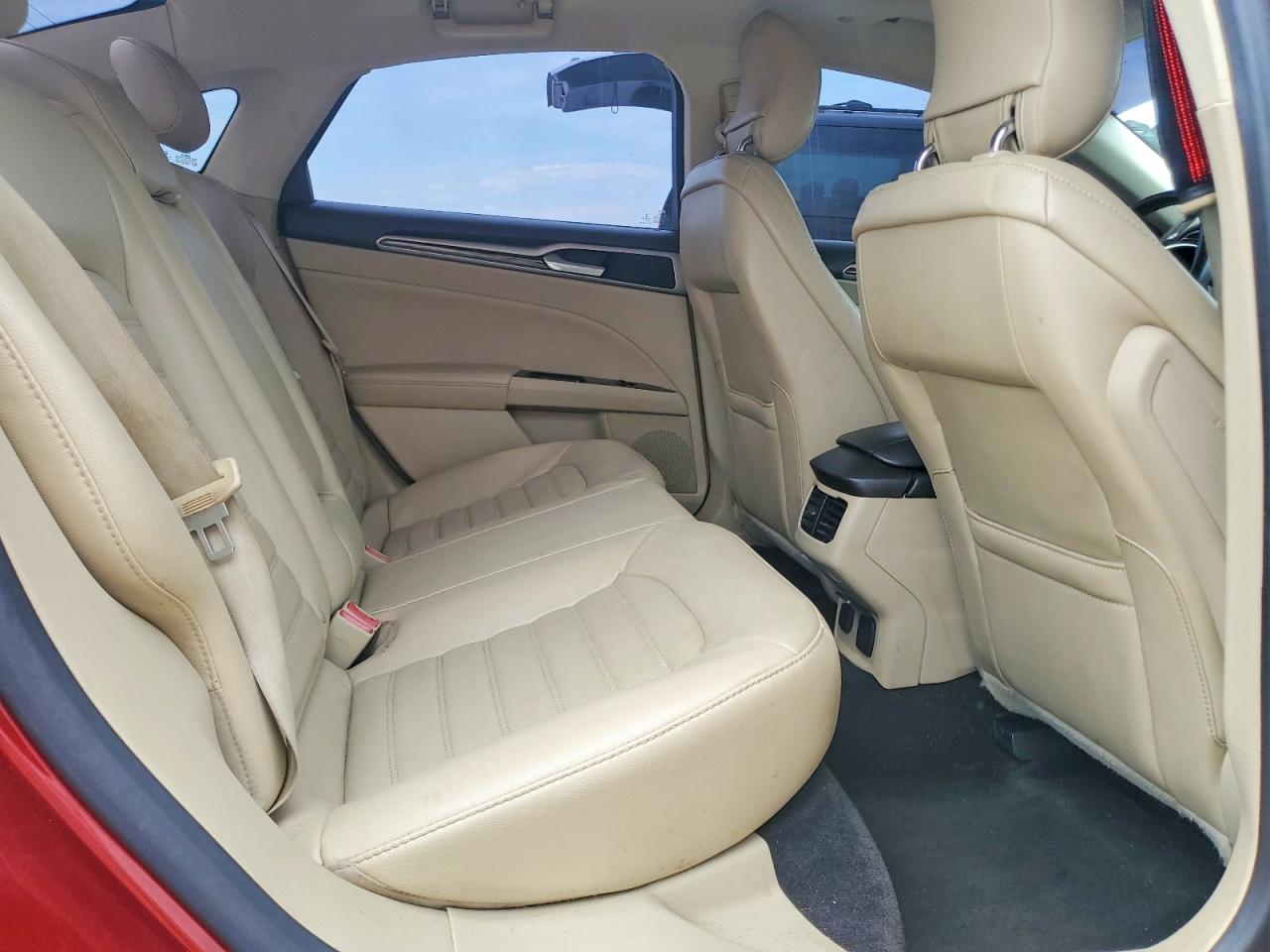 2013 FORD FUSION