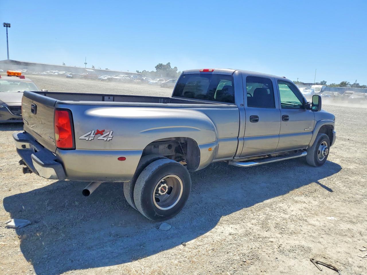2007 GMC SIERRA
