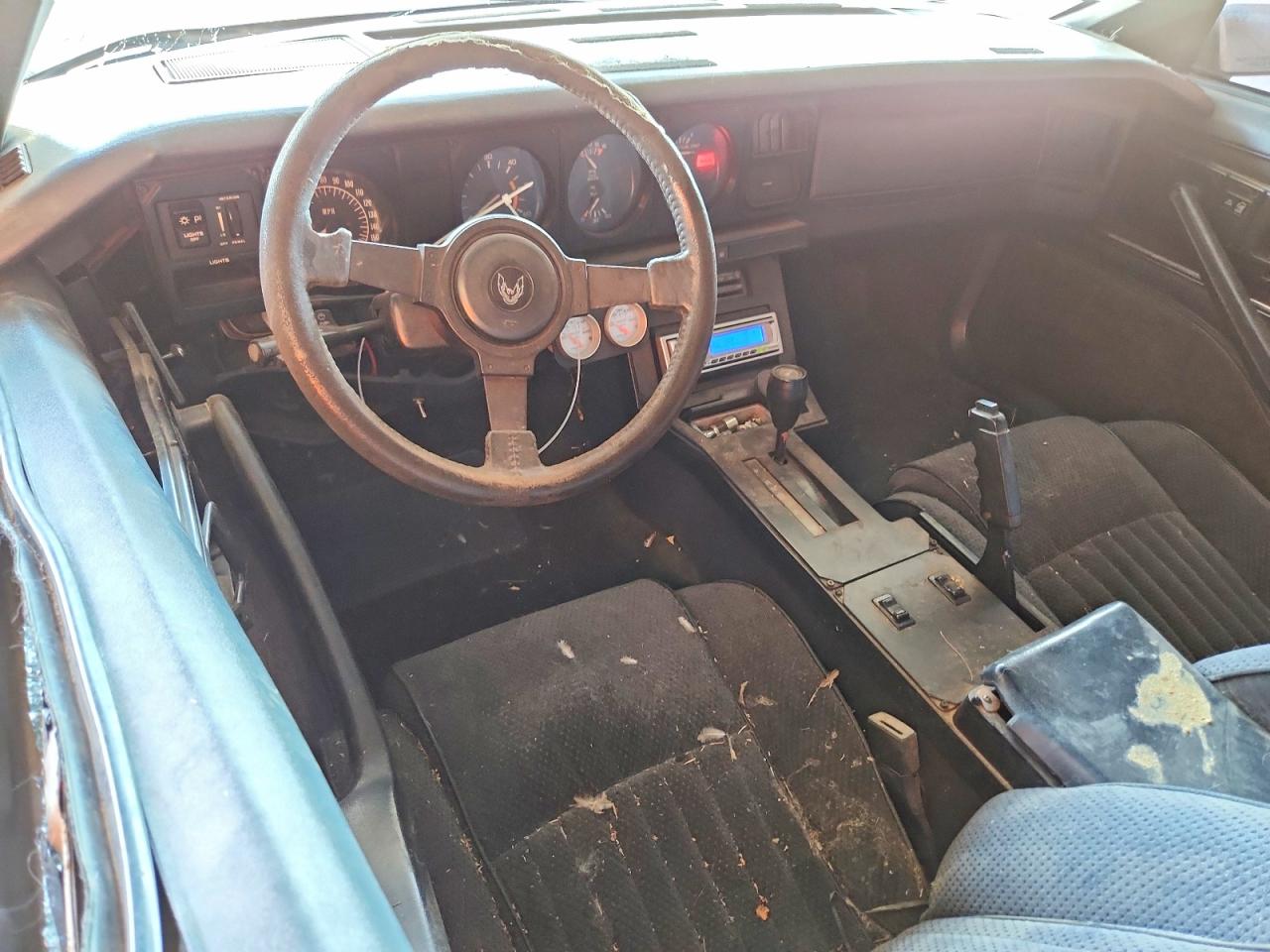 1982 PONTIAC FIREBIRD
