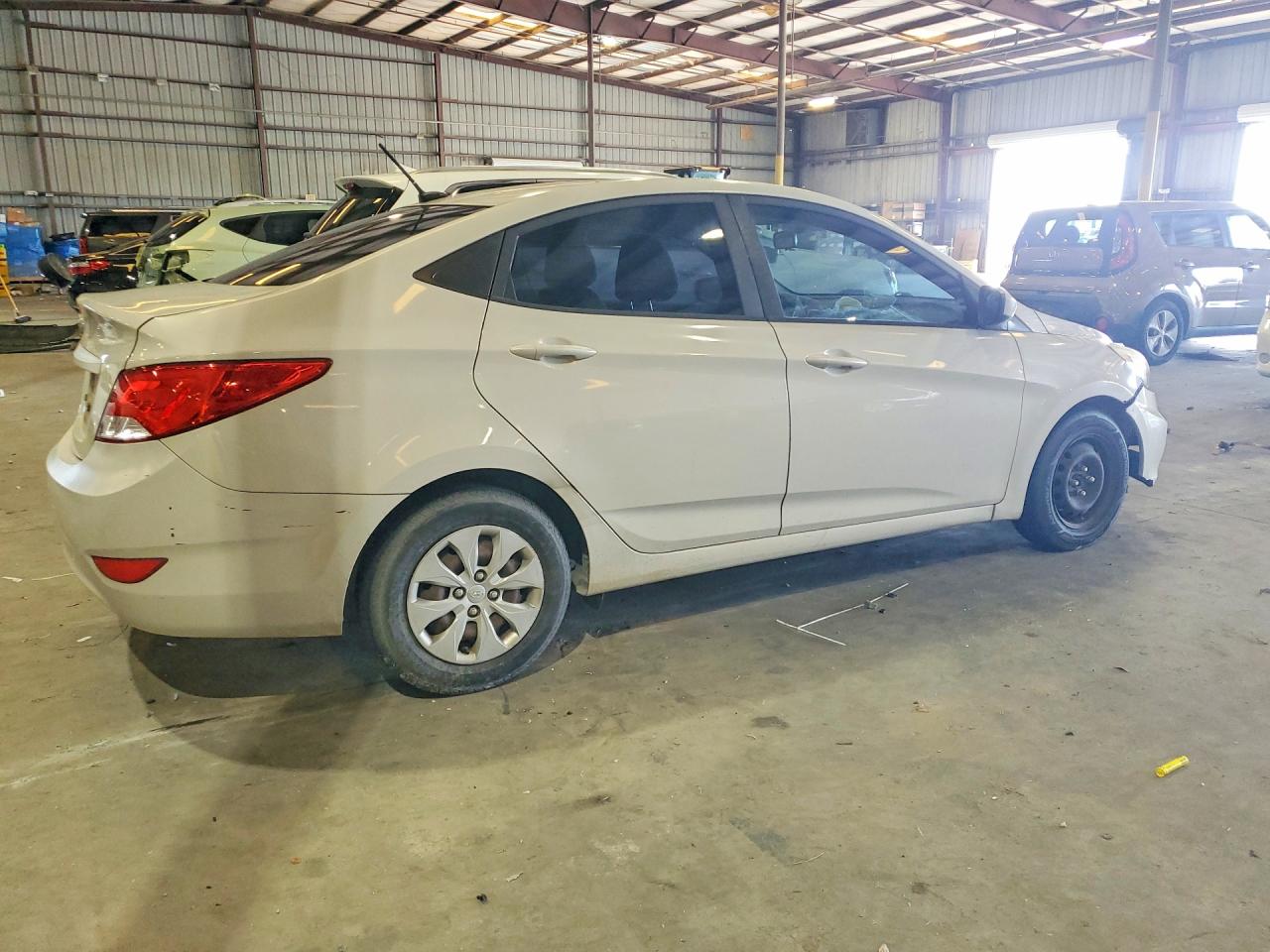 2016 HYUNDAI ACCENT