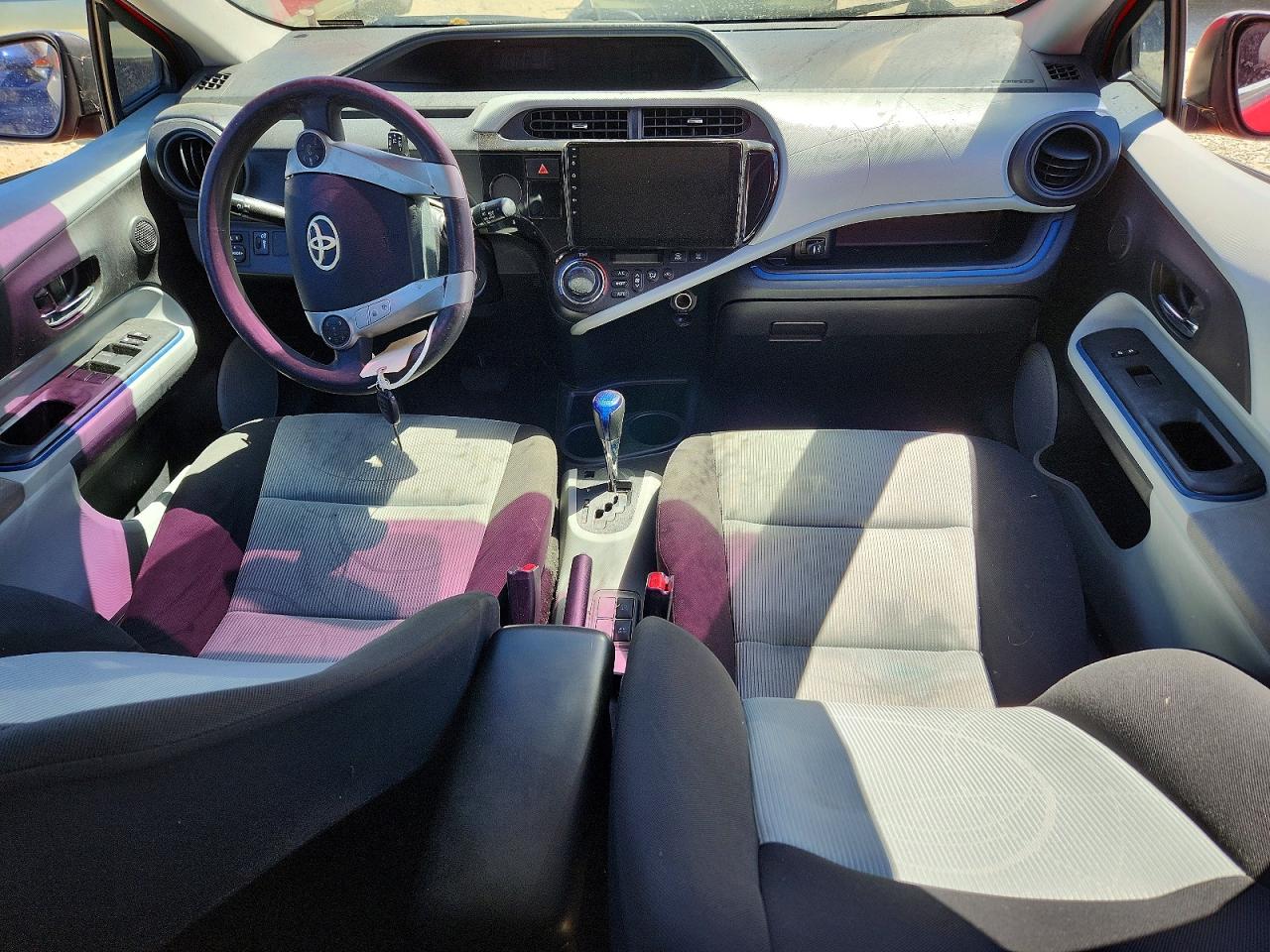 2012 TOYOTA PRIUS