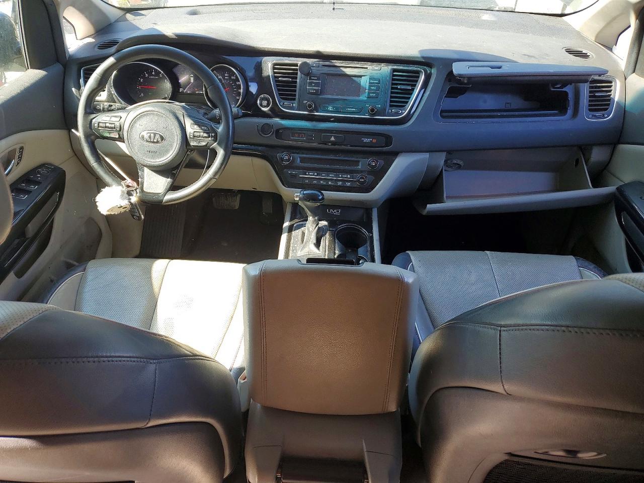 2016 KIA SEDONA