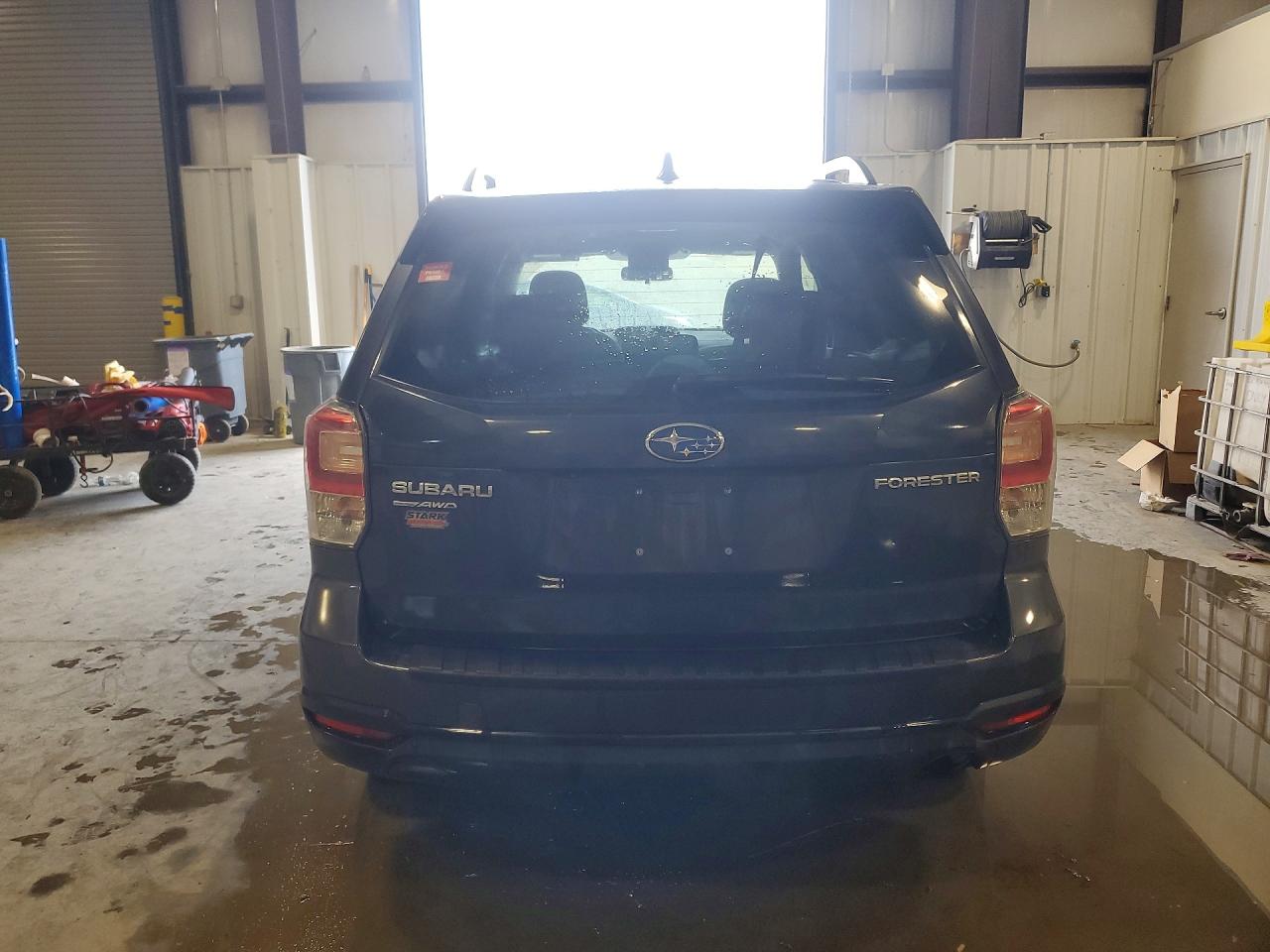 2018 SUBARU FORESTER