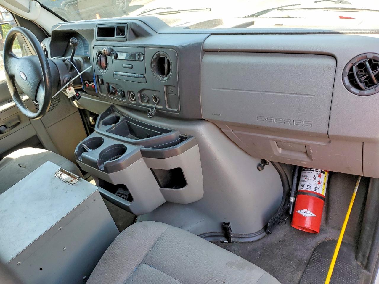 2011 FORD ECONOLINE