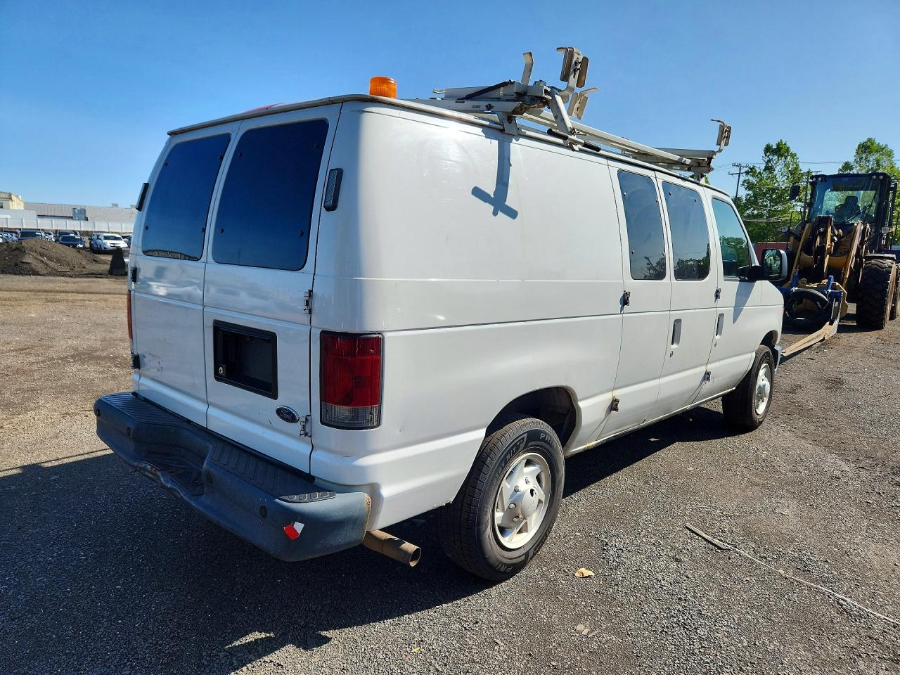 2011 FORD ECONOLINE