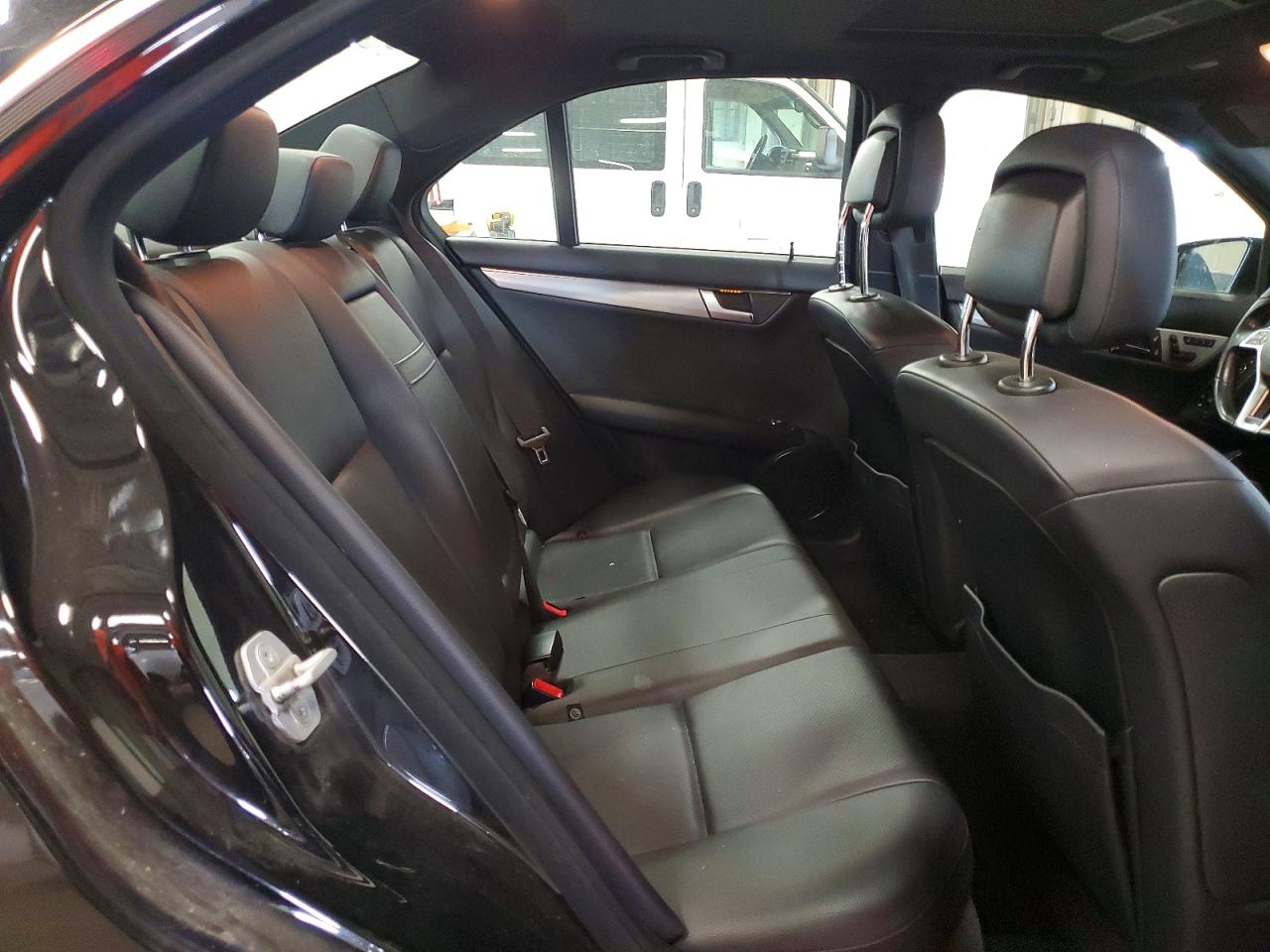 2013 MERCEDES-BENZ C-CLASS