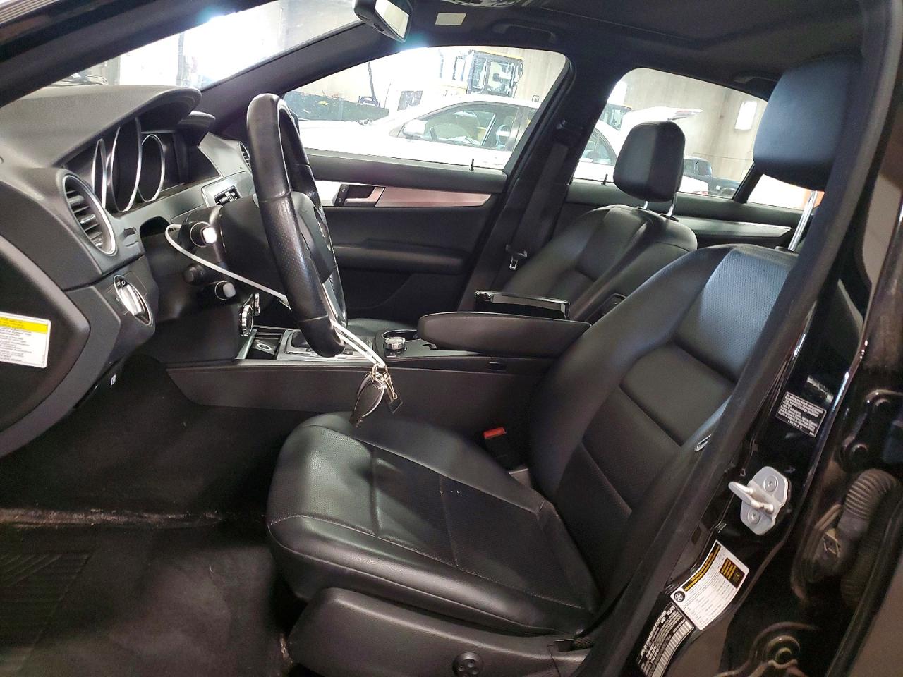 2013 MERCEDES-BENZ C-CLASS