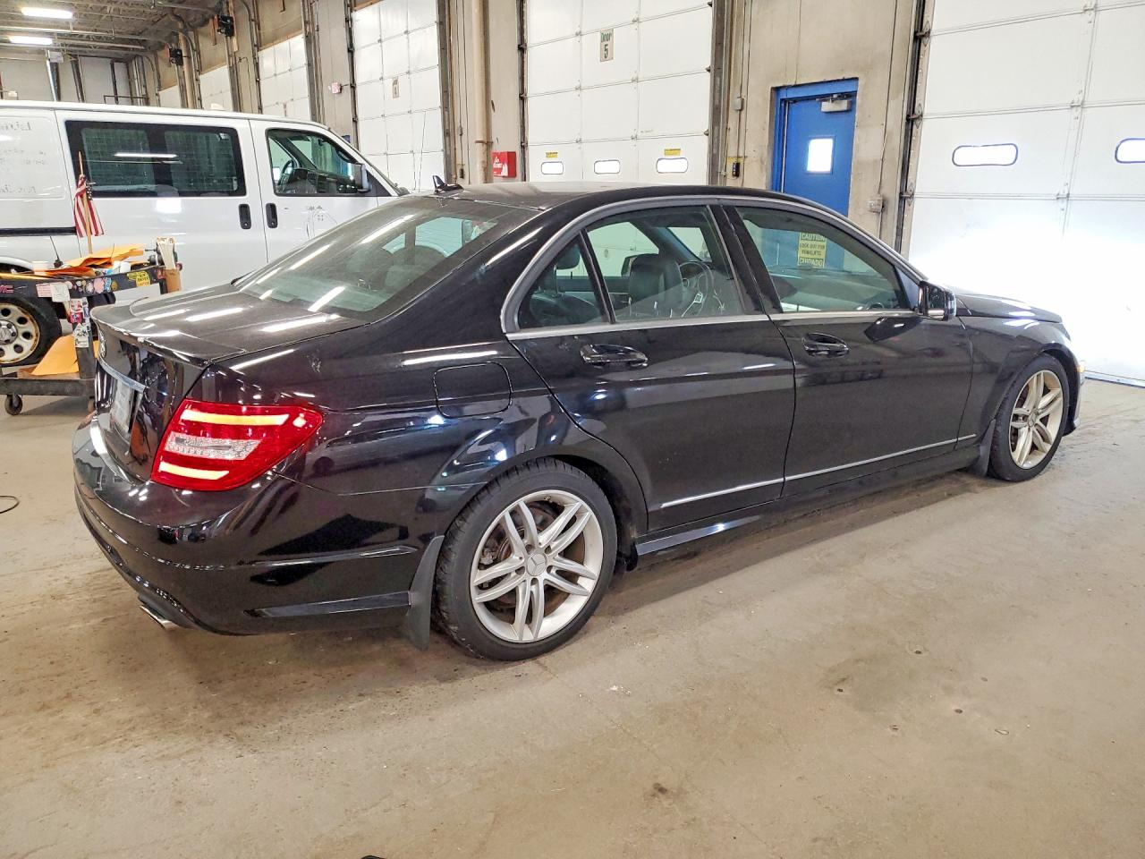 2013 MERCEDES-BENZ C-CLASS