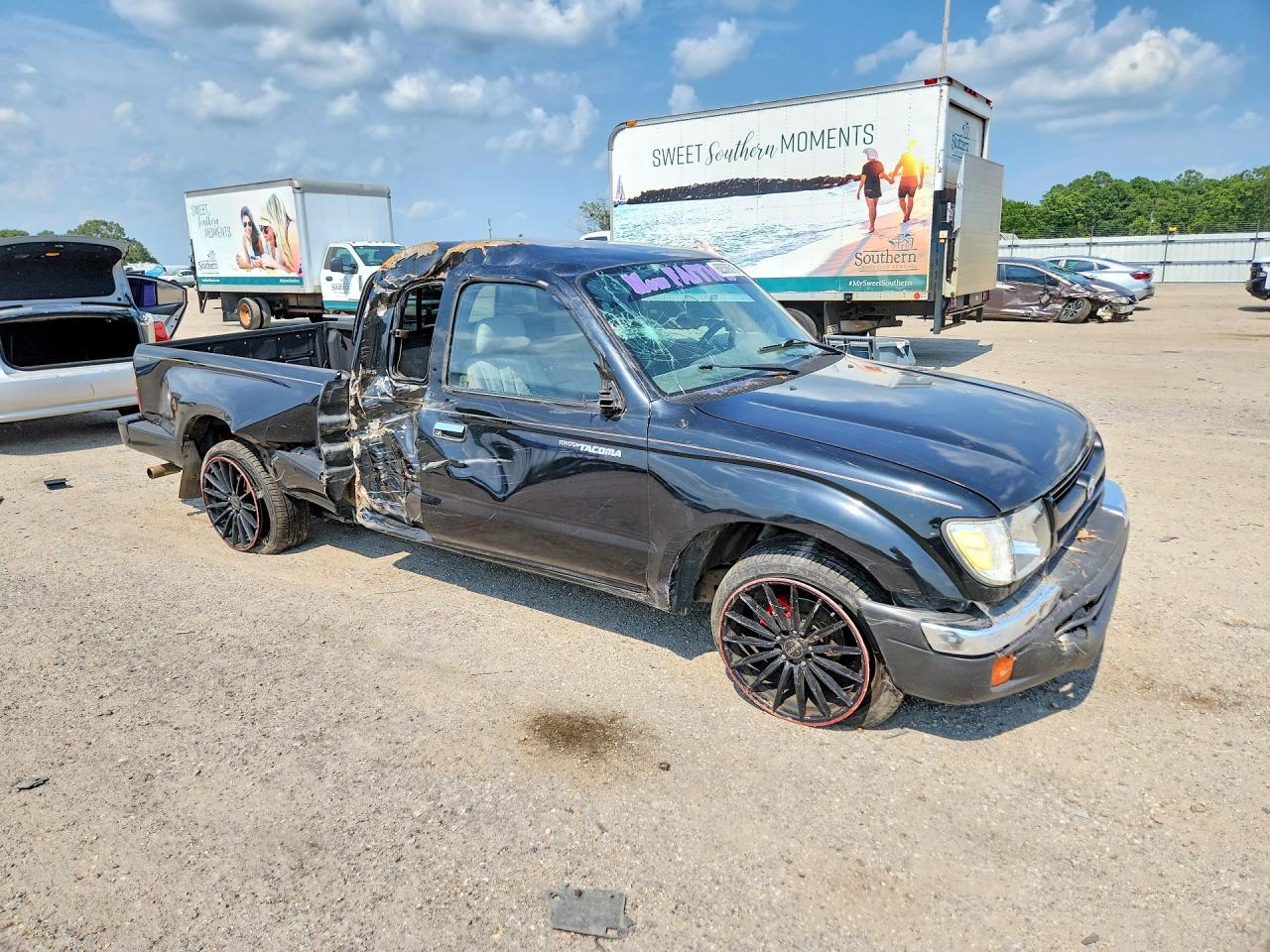 2000 TOYOTA TACOMA
