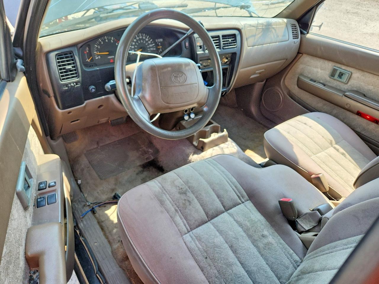 2000 TOYOTA TACOMA