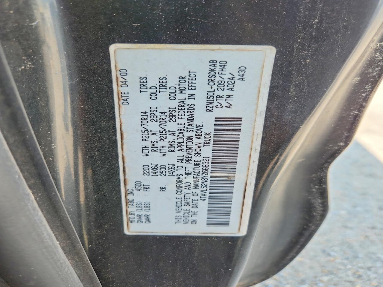 2000 TOYOTA TACOMA