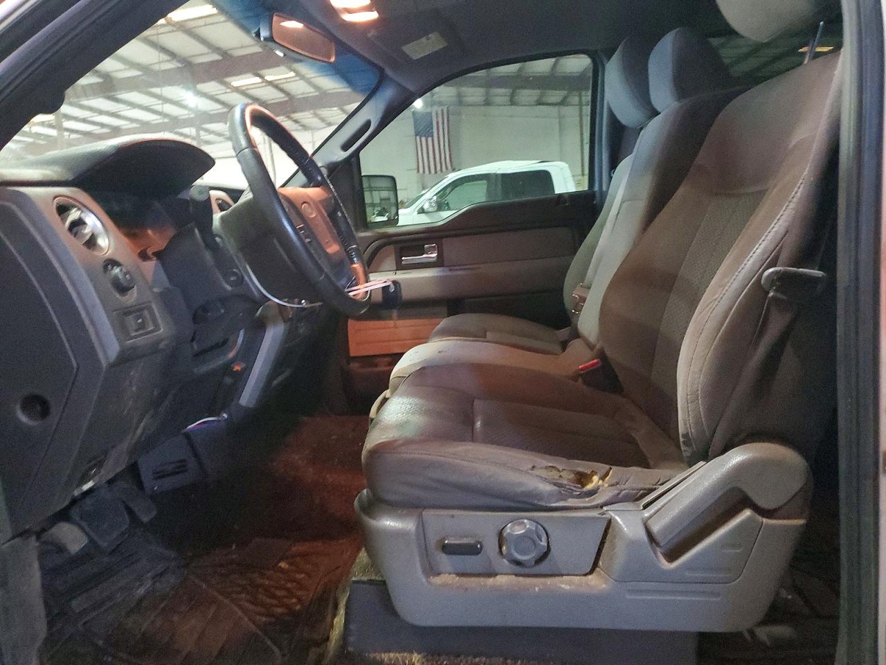 2012 FORD F150