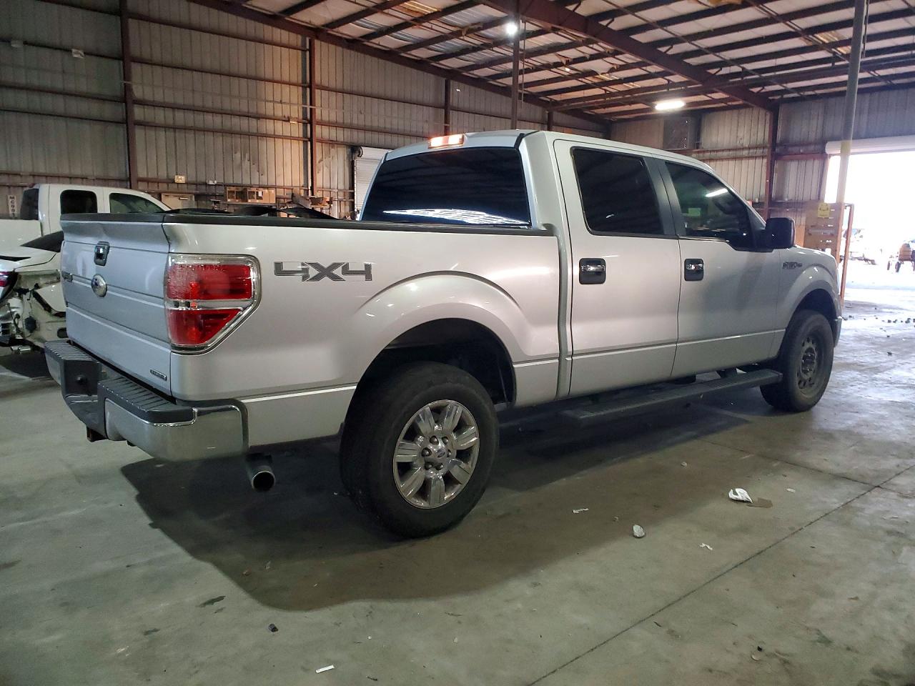 2012 FORD F150