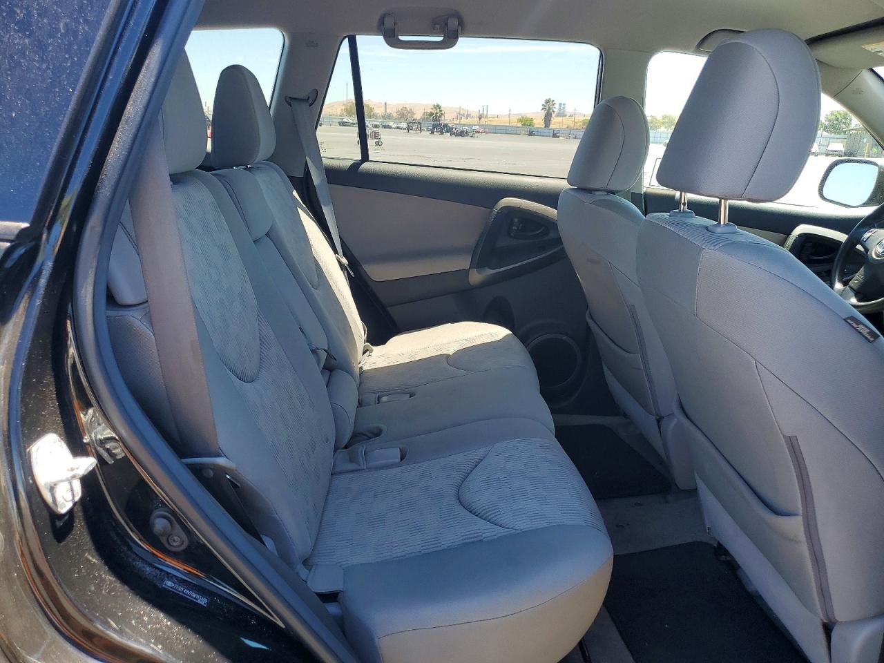 2012 TOYOTA RAV4