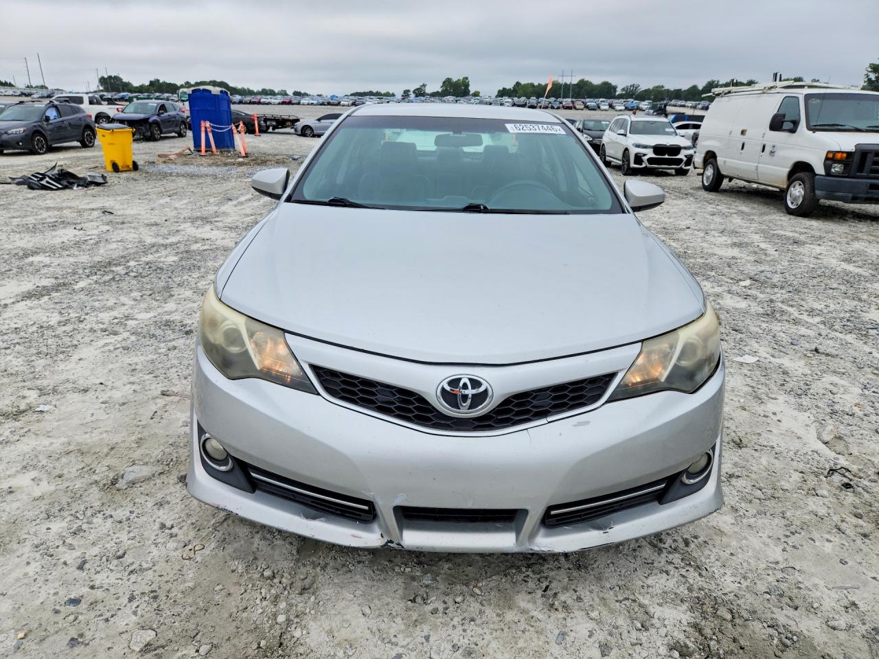 2014 TOYOTA CAMRY