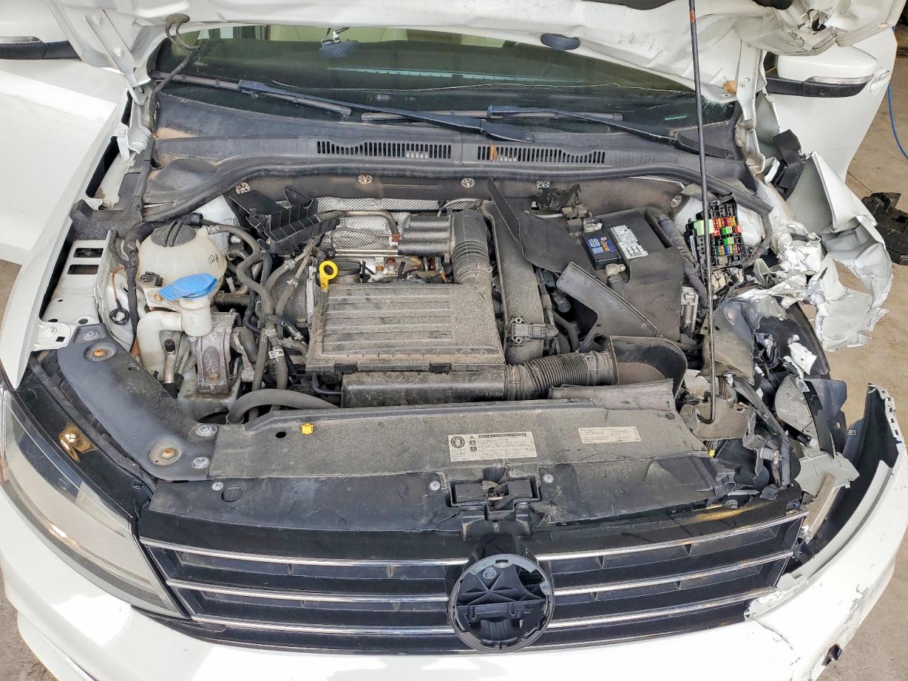 2017 VOLKSWAGEN JETTA