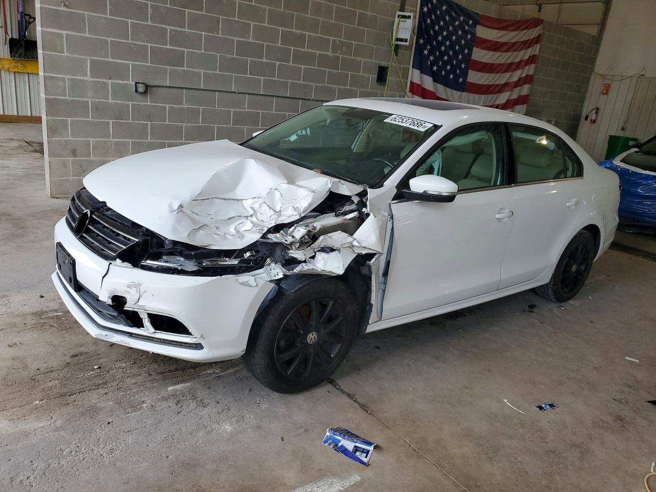 2017 VOLKSWAGEN JETTA