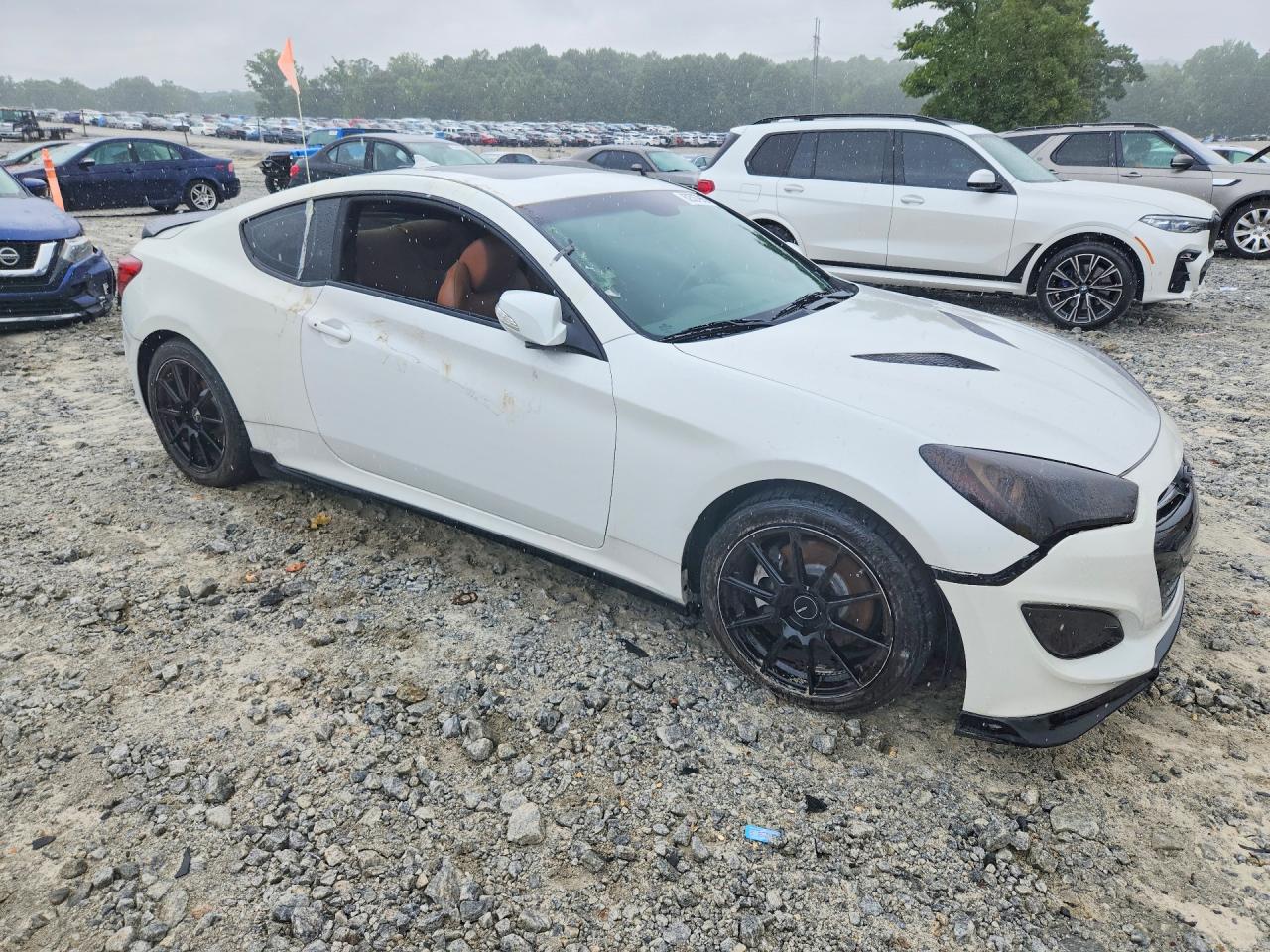 2013 HYUNDAI GENESIS