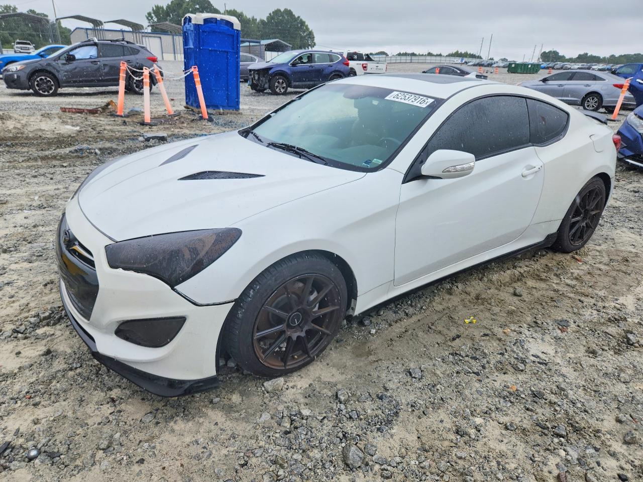 2013 HYUNDAI GENESIS