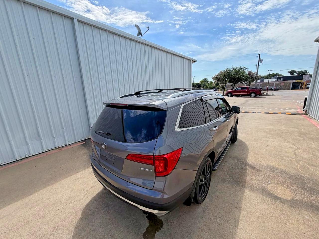 2016 HONDA PILOT