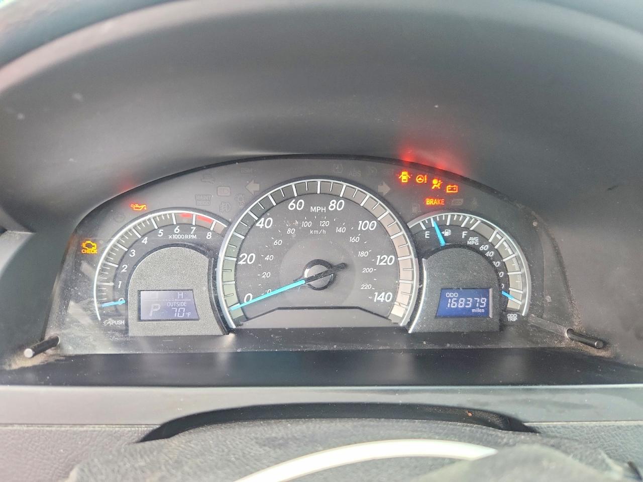 2014 TOYOTA CAMRY