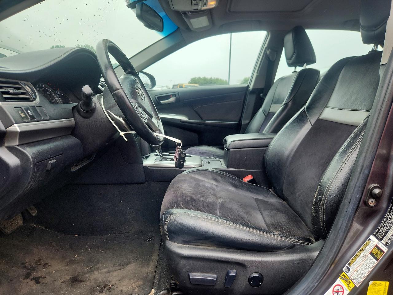 2014 TOYOTA CAMRY