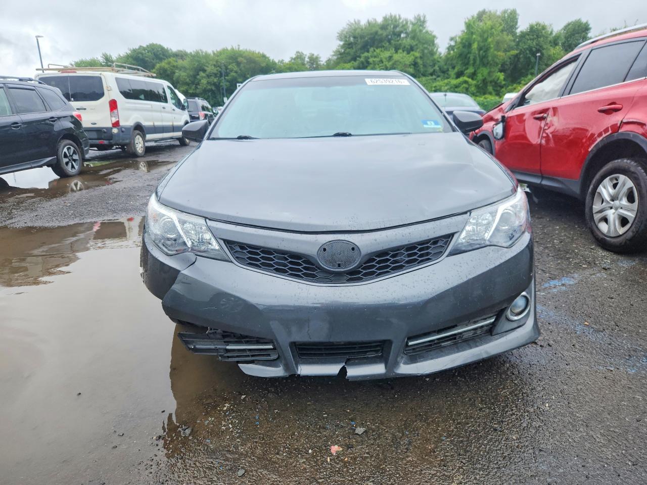 2014 TOYOTA CAMRY