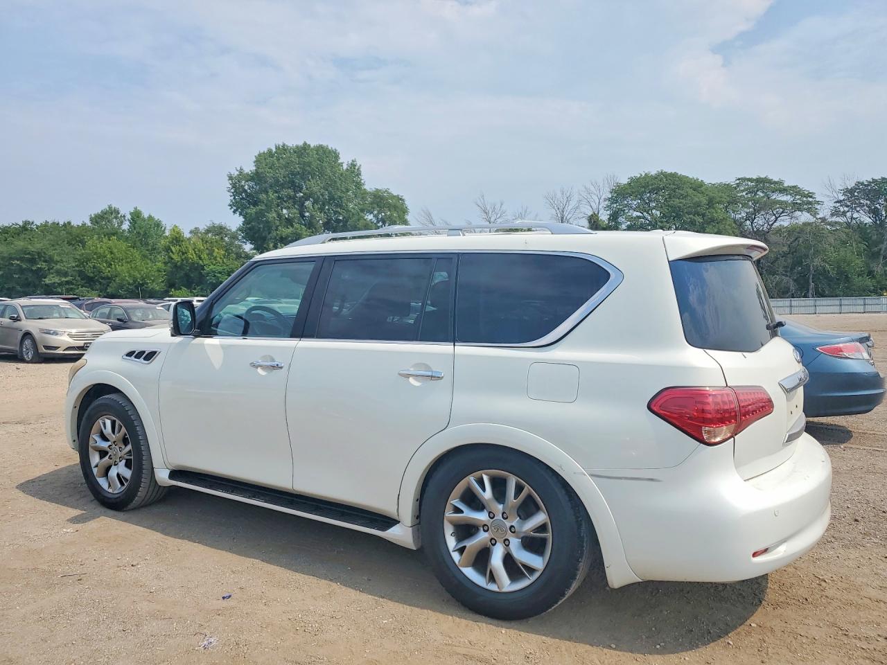 2012 INFINITI QX56