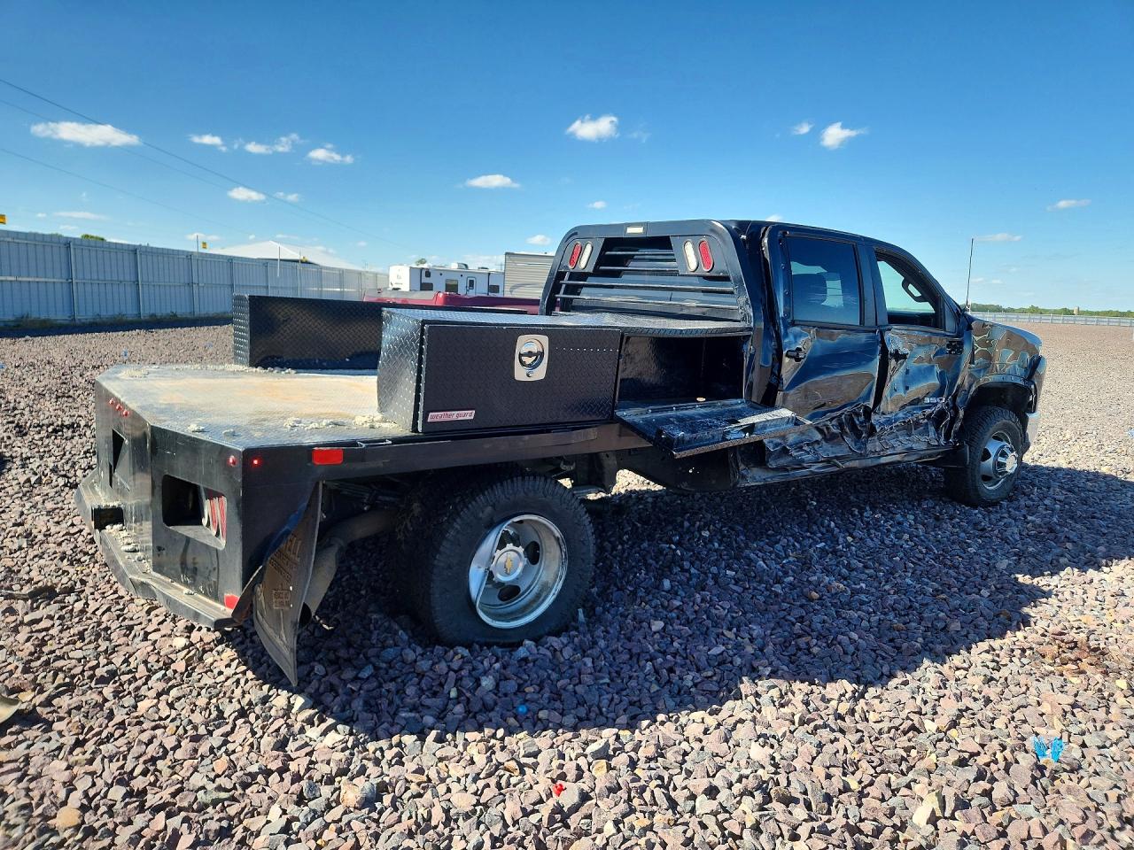 2025 CHEVROLET SILVERADO