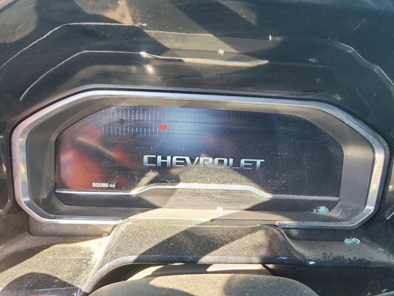 2025 CHEVROLET SILVERADO