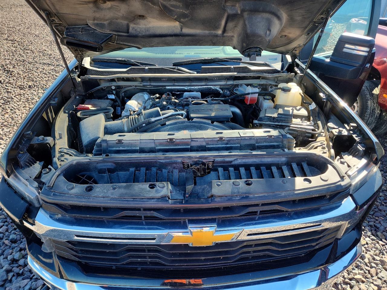 2025 CHEVROLET SILVERADO